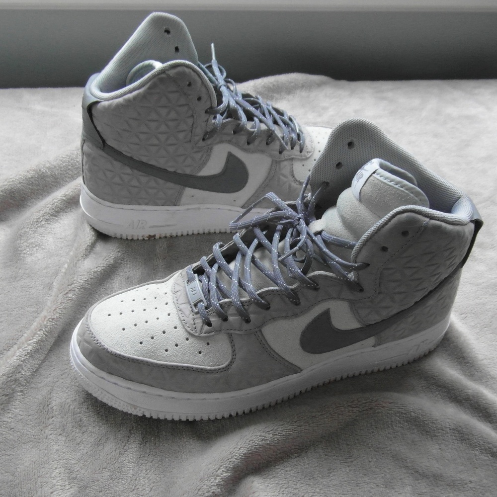 nike (unisex) please read